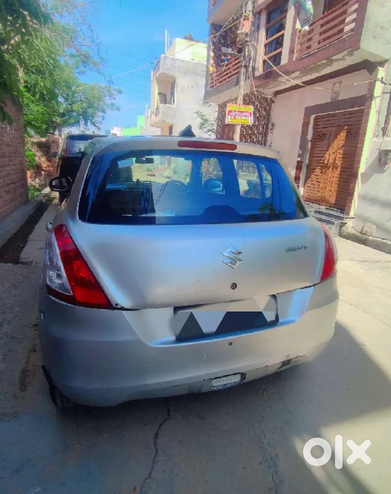Maruti Suzuki Swift 2013 Cng & Hybrids 70000 Km Driven
