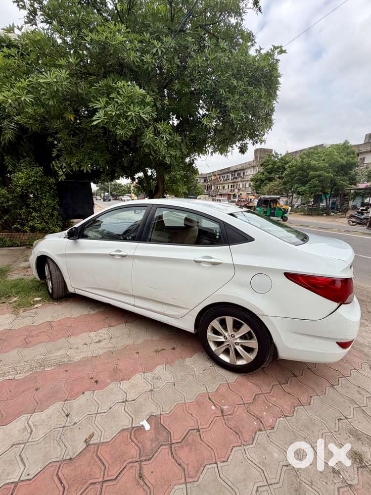 Hyundai Verna 2011 Petrol Single Owner, Excellent Condition, 0 Claim