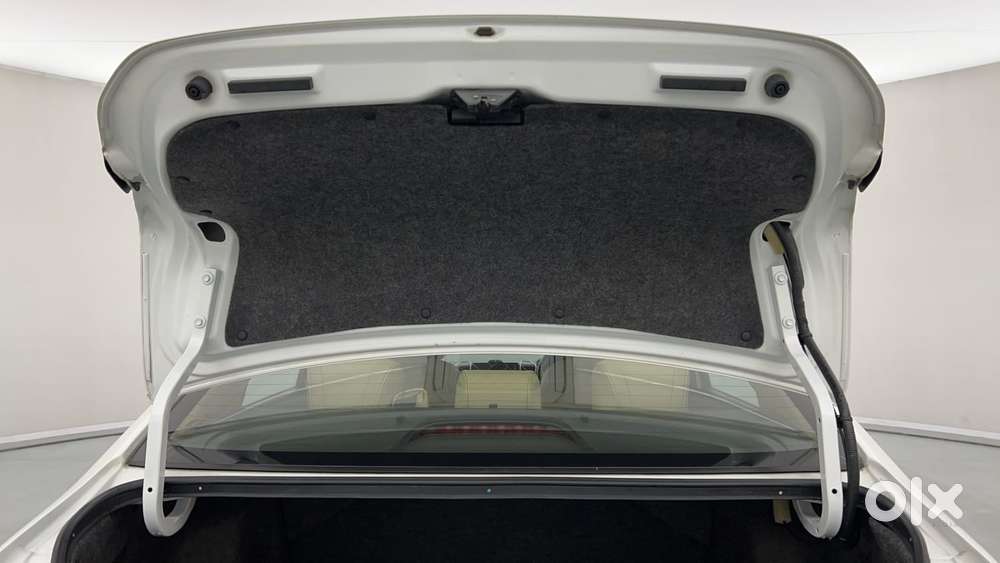 Honda City 1.5 Zx I-vtec Mt, 2022, Petrol