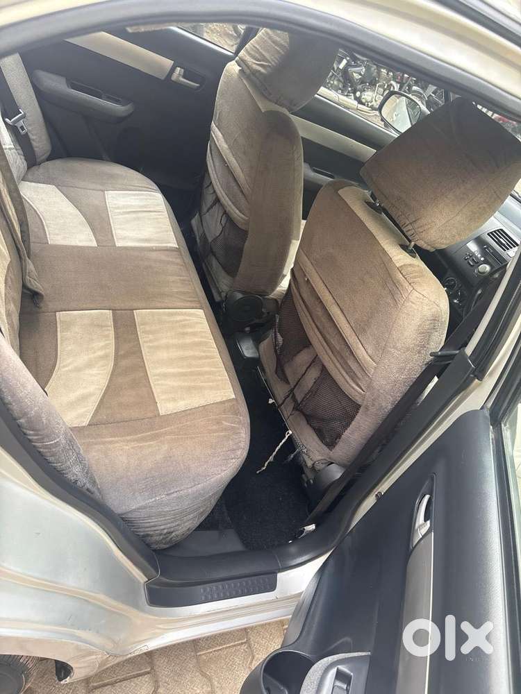 Maruti Suzuki Swift Dzire Vxi Optional, 2011, Petrol