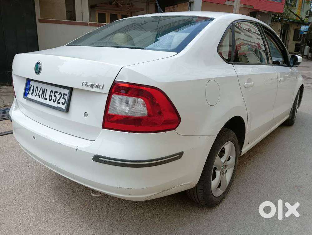 Skoda Rapid 1.5 Tdi Manual Active Ambition Style, 2013, Diesel