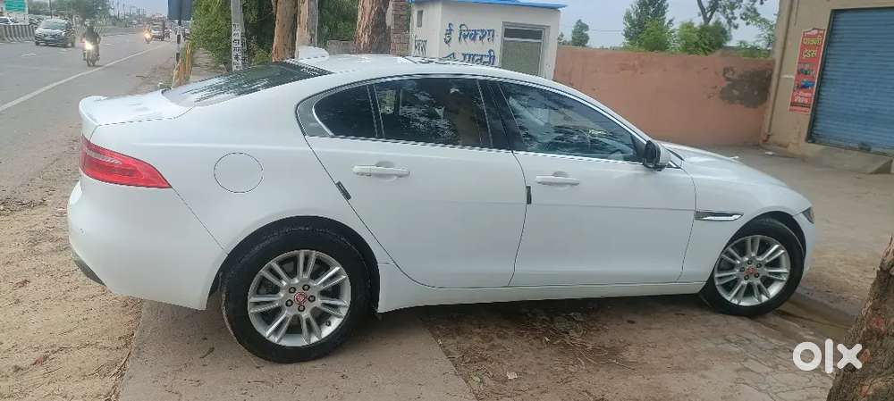 2019 Jaguar Xe Portfolio Petrol Top Model