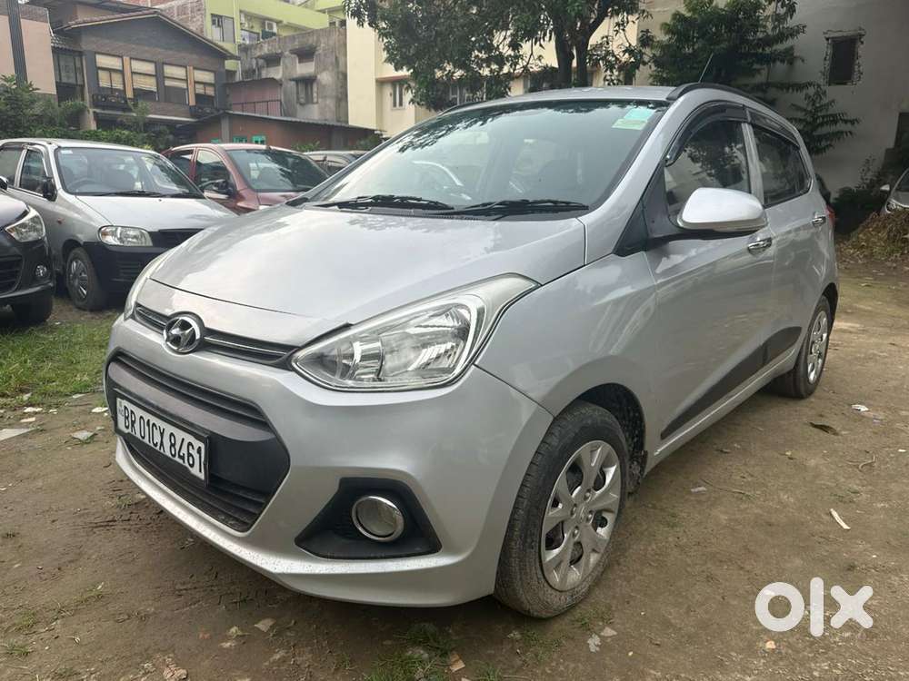 Hyundai Grand I10 Sportz, 2016, Petrol