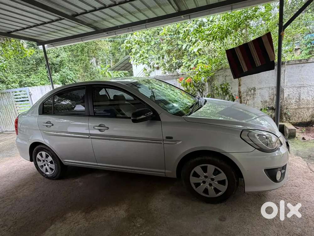 Hyundai Verna 2011 Model