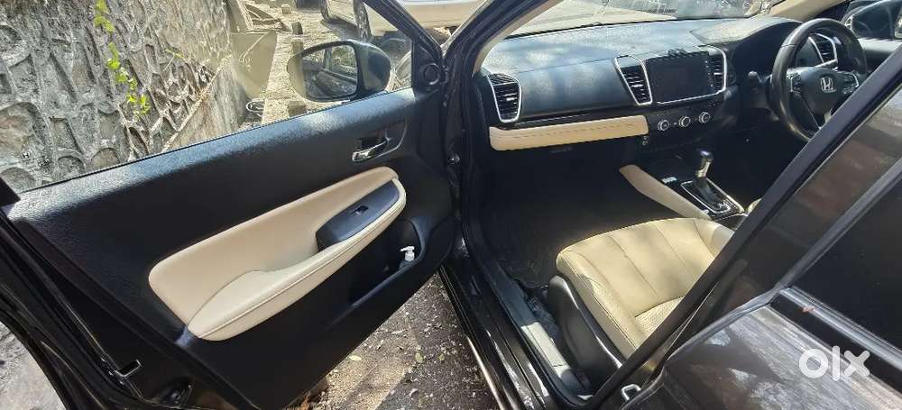 Honda City Zx 2023 Petrol 9219 Km Driven