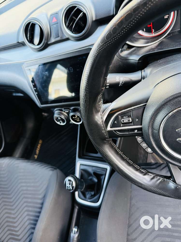 Maruti Suzuki Swift Vvt Zxi, 2018, Petrol