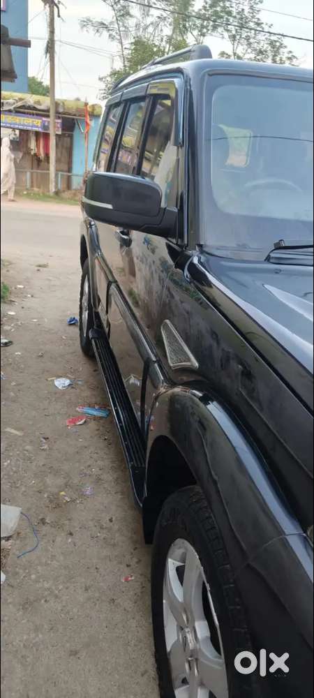 Mahindra Scorpio 2019 Diesel 98000 Km Driven