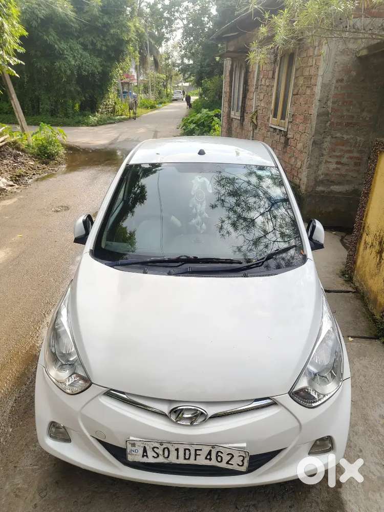 Hyundai Eon Sportz 0.8 Petrol Manual 2017