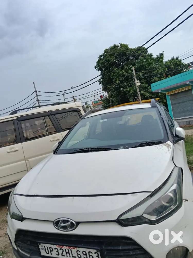 Hyundai I20 Sportz Diesel Car 2017