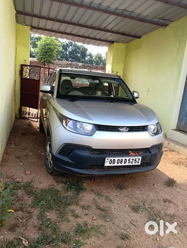 Mahindra Kuv4 100 2016 Petrol 36000 Km Driven