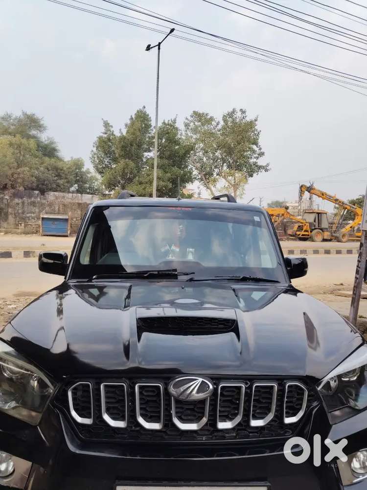 Mahindra Scorpio 2020 Diesel 130000 Km Driven