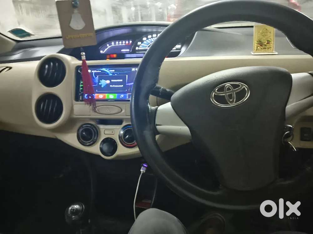 Toyota Etios Liva 2019 Cng & Hybrids 128000 Km Driven