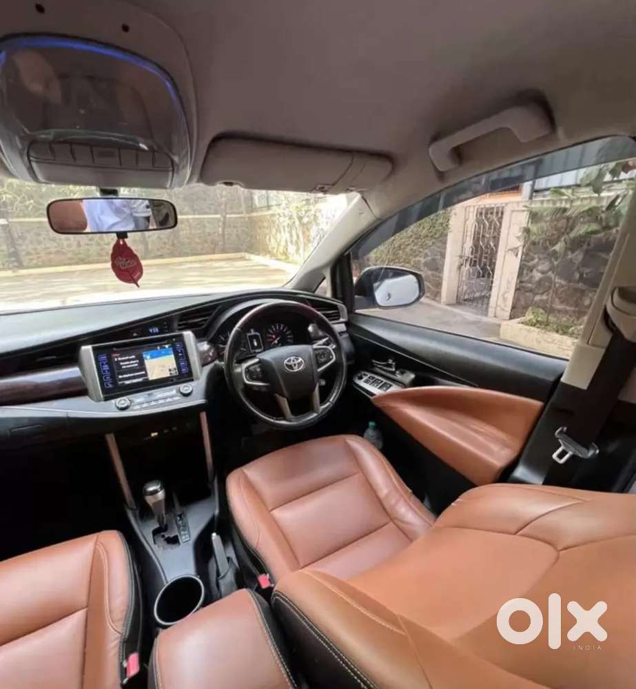 Toyota Innova Crysta 2.8 Zx At 7 Seater, 2019, Diesel