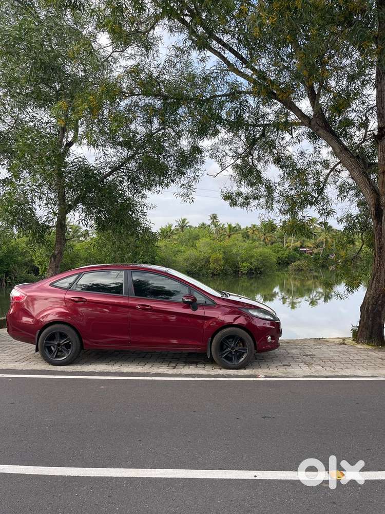 Ford Global Fiesta Diesel Manual 2012