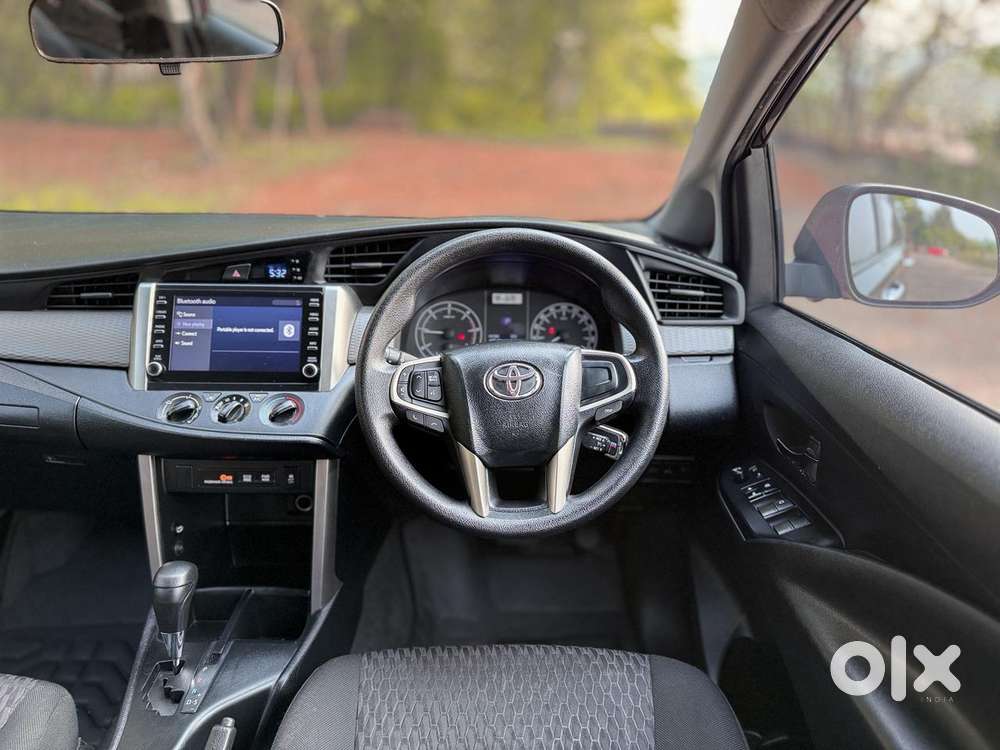 Toyota Innova Crysta 2.4 Gx Limited Edition At 8 Str, 2021, Diesel