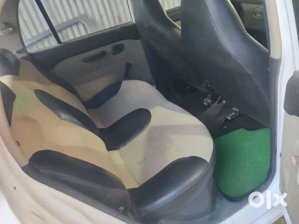 Hyundai Santro Xing Lpg 2011 Button Tyr