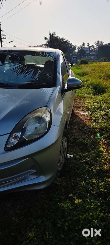Honda Amaze, 2016