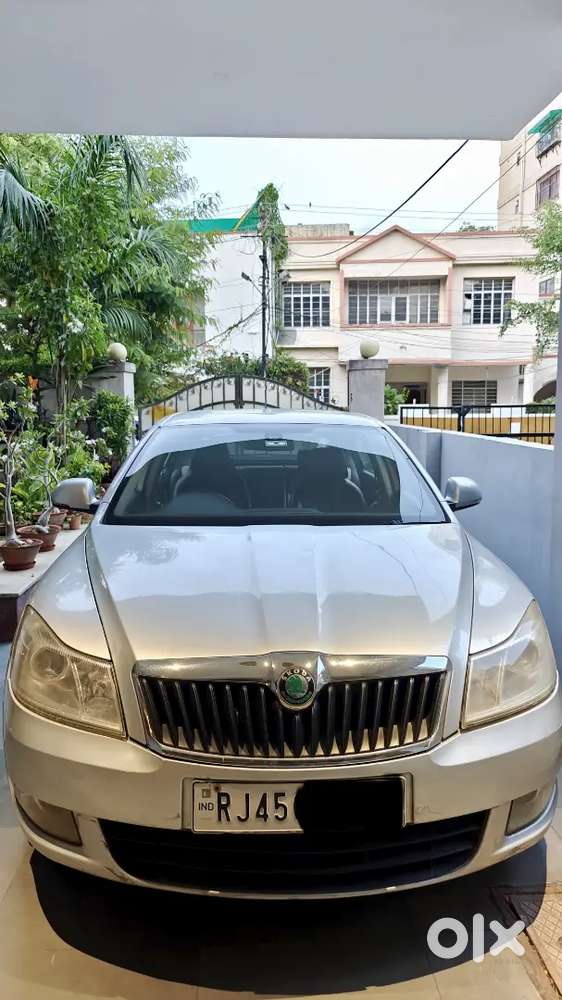 Skoda Laura 2012