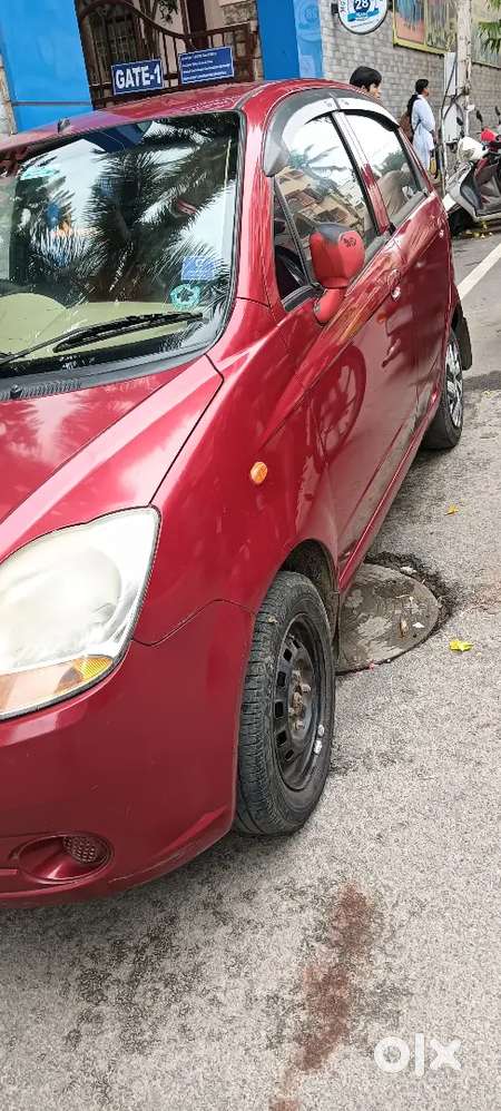 Chevrolet Spark 2010 Petrol 95000 Km Driven Front Glass Crack