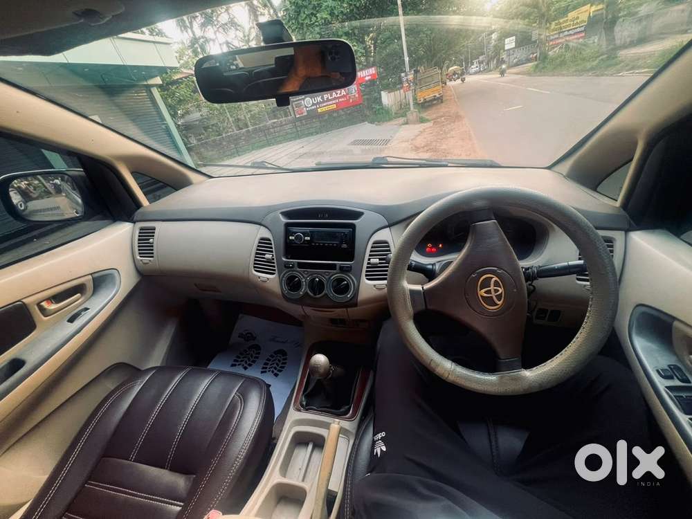 Toyota Innova 2006 Diesel Well Maintained