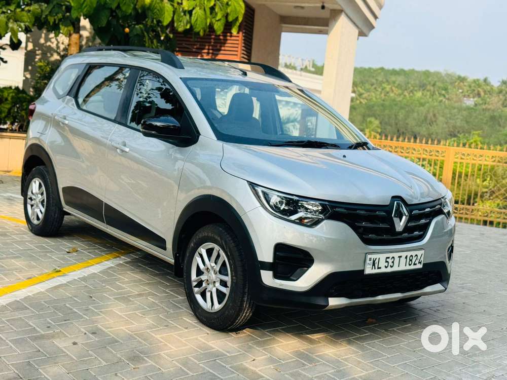 Renault Triber Rxt, 2022, Petrol