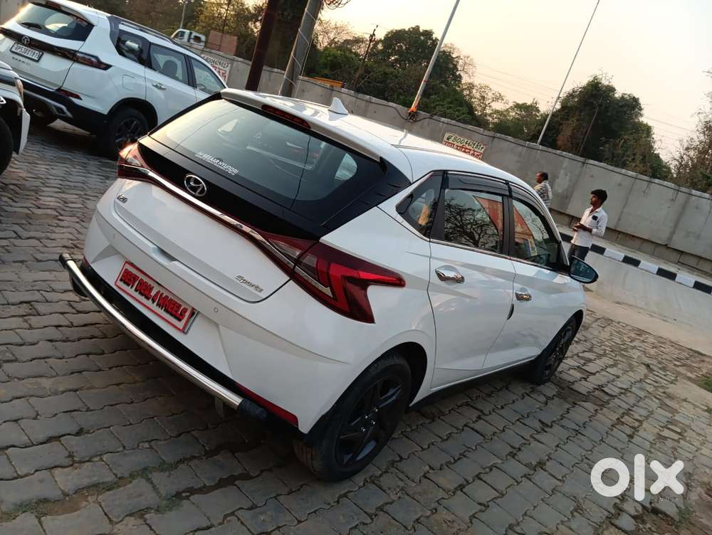 Hyundai I20 Sportz 1.2 Vtvt, 2023, Petrol