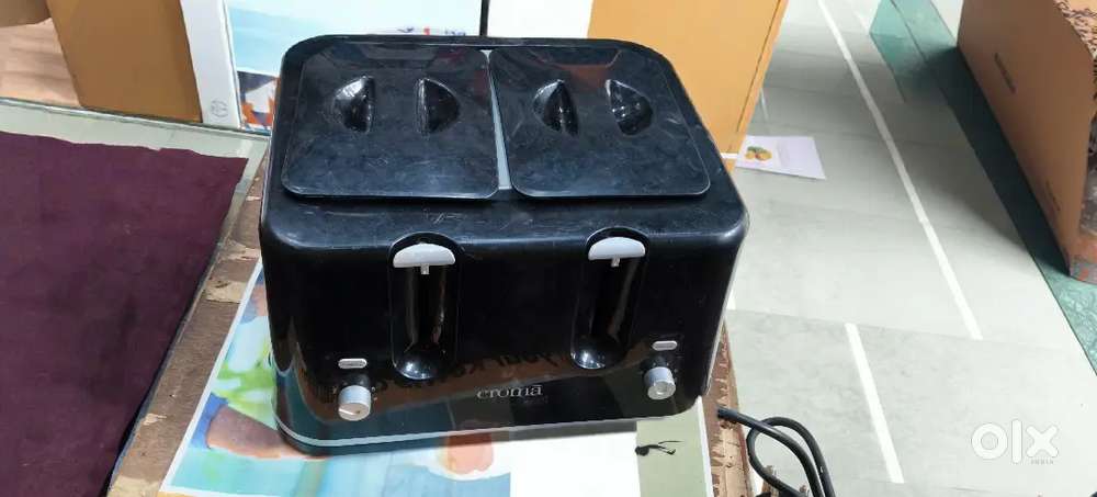 Croma popup toaster Kitchen Other Appliances 1820274622