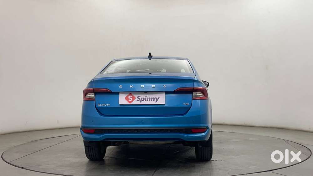 Skoda Slavia Ambition 1.5l Tsi Mt, 2023, Petrol