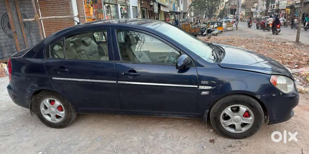 Hyundai Verna 1.6 Crdi 2010