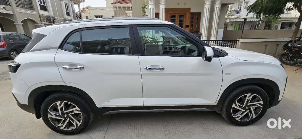 No Single Scratch, 100% Condition