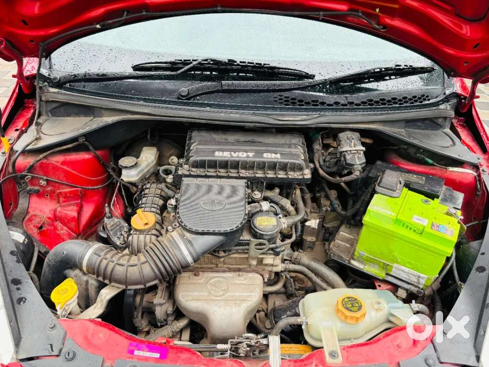 Tata Tiago 1.2 Revotron Xta, 2018, Petrol