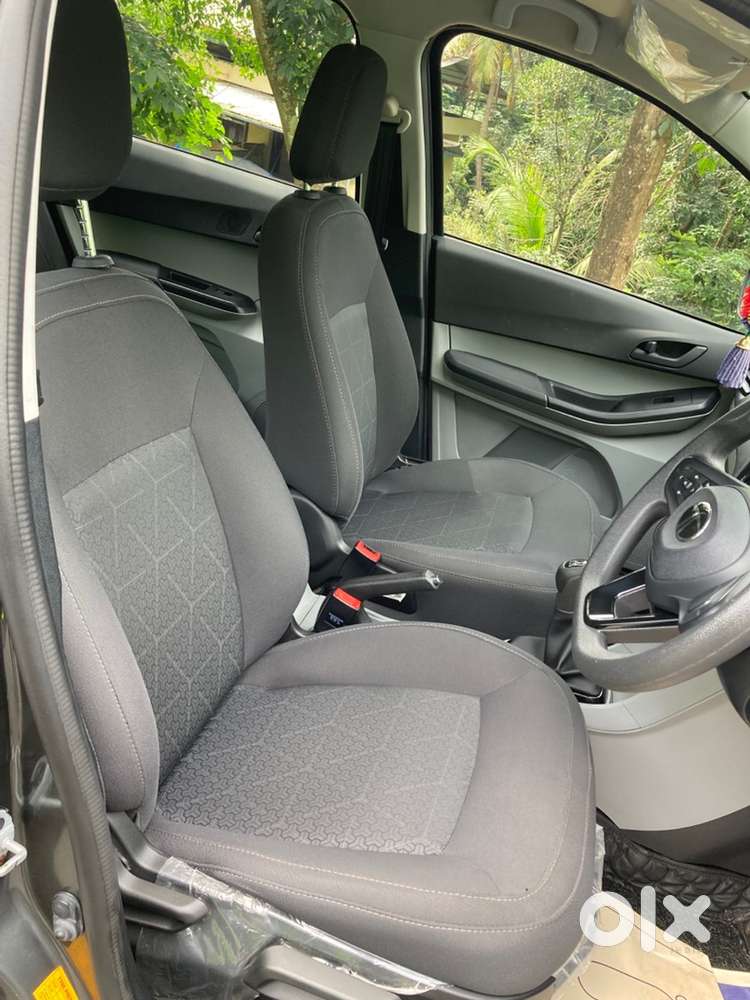 Tata Tiago Petrol Manual 2024