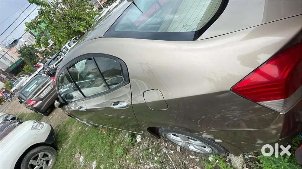 Honda Cr-v 2011 Petrol 56680 Km Driven