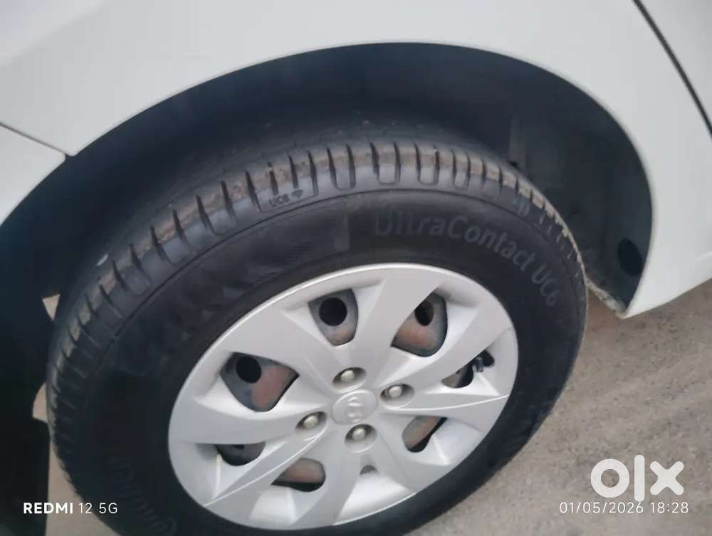 * Hyundai I20 Sportz *