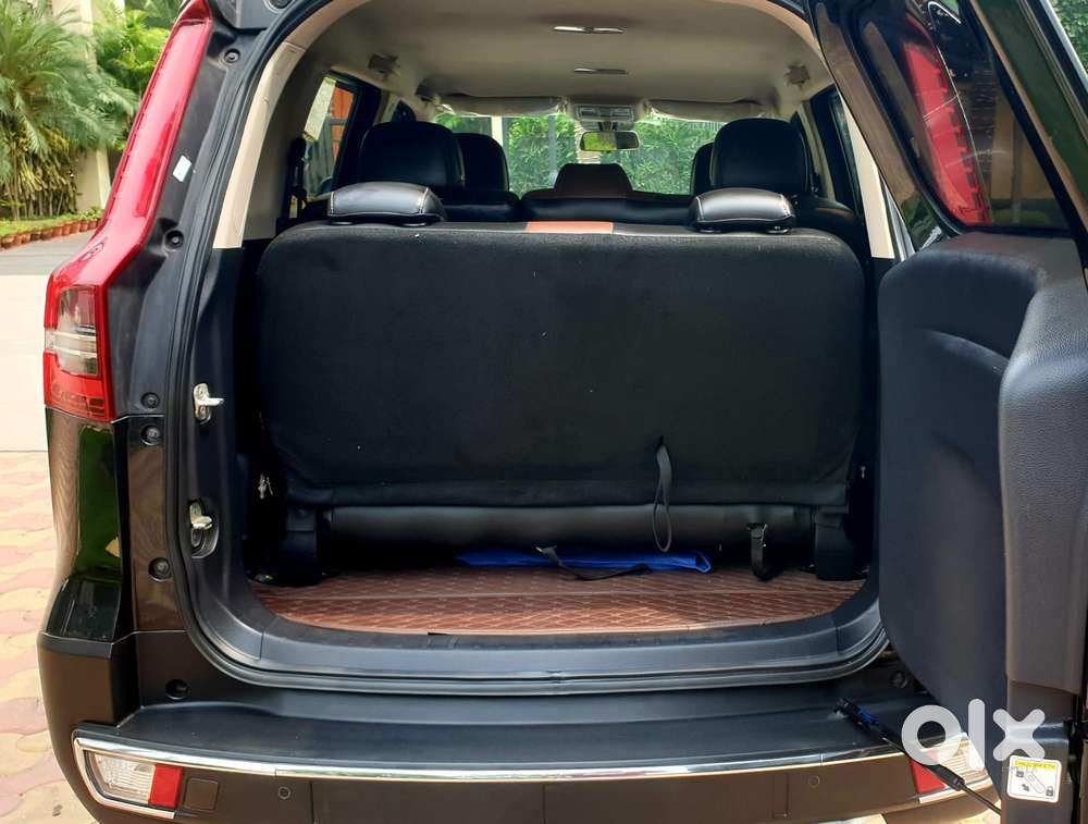 Mahindra Scorpio-n 2.0 Z2 Petrol Mt 7 Str, 2025, Petrol