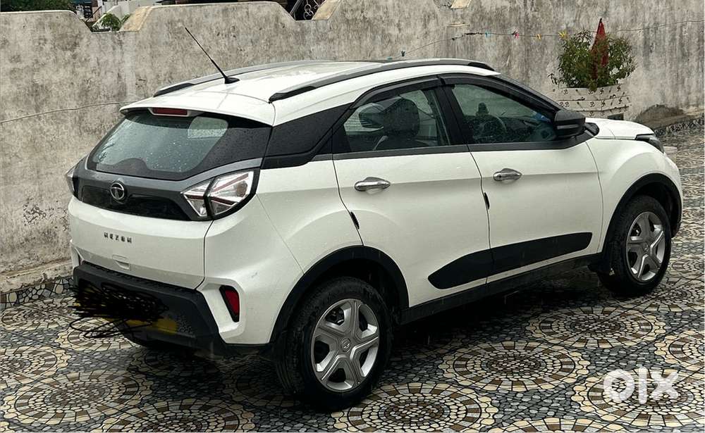 Tata Nexon Petrol 2021