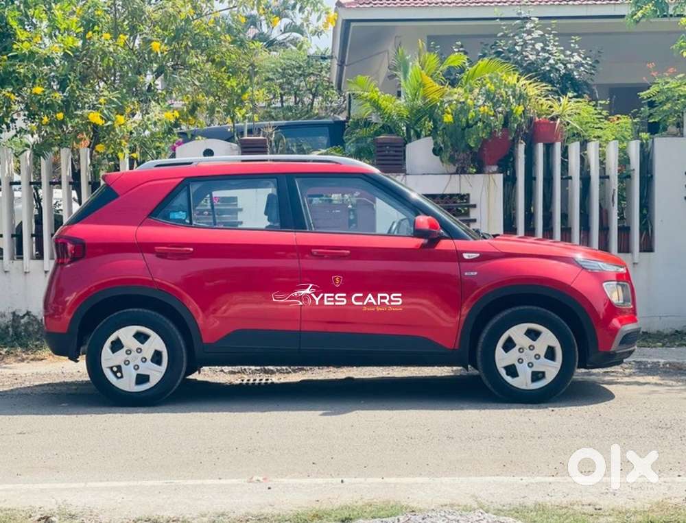 Hyundai Venue S 1.2 Petrol, 2019, Petrol