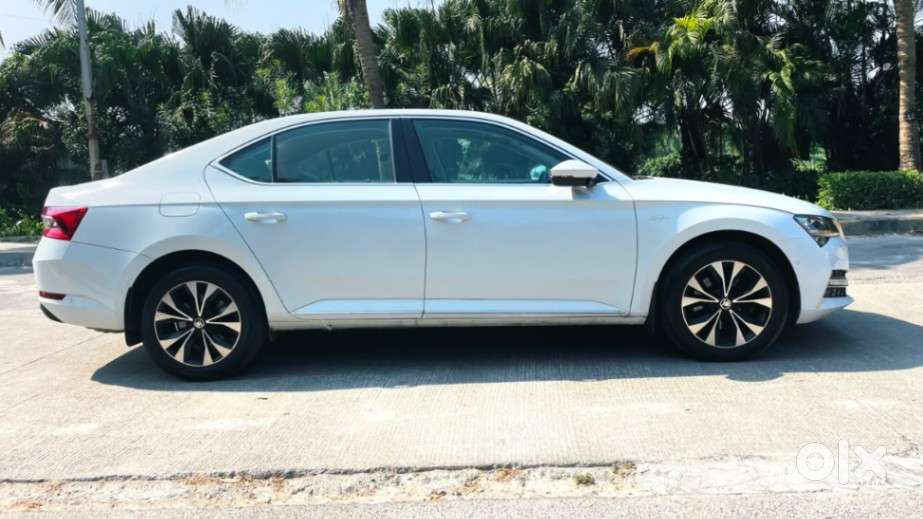 Skoda Superb 2.0 L&k Tsi At, 2021, Petrol