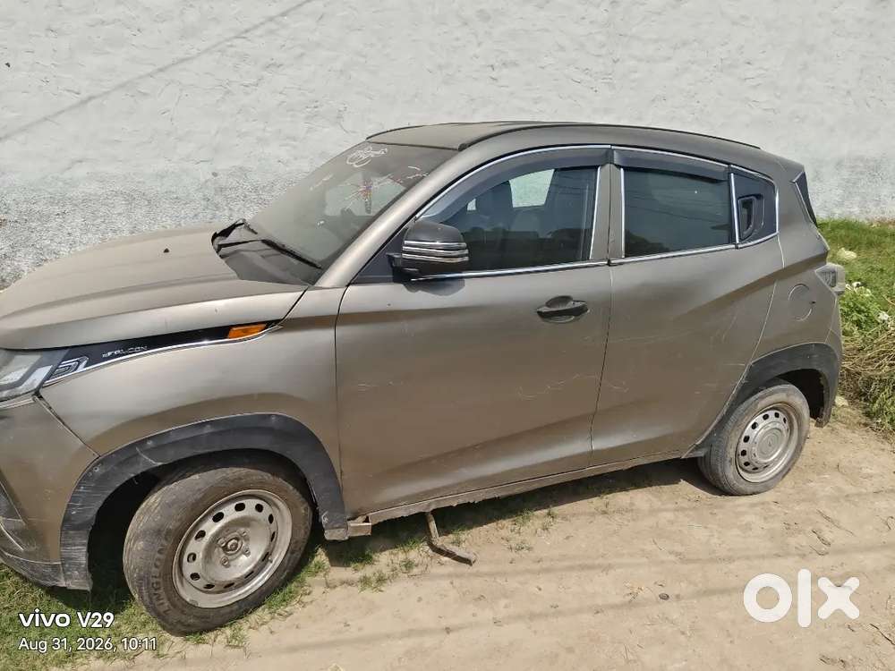 Mahindra Kuv 100 2018 Model