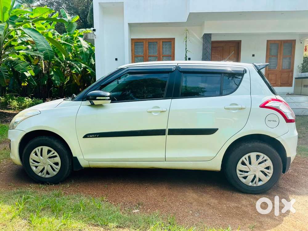 Maruti Suzuki Swift Vxi 2015