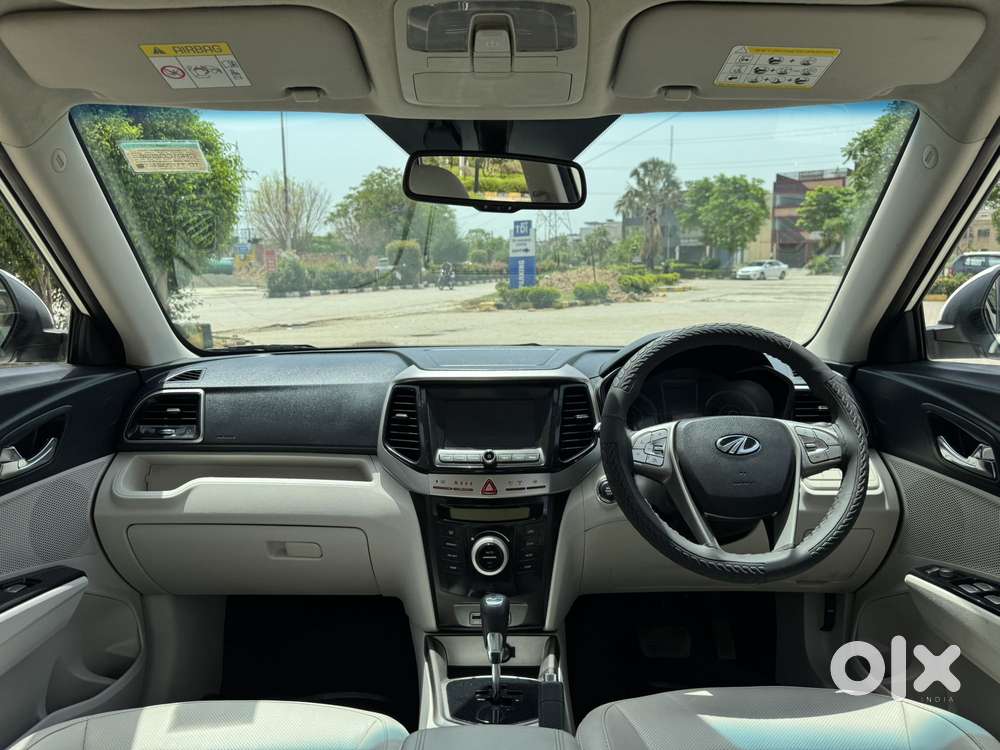 Mahindra Xuv300 W8 Amt Diesel, 2021, Diesel