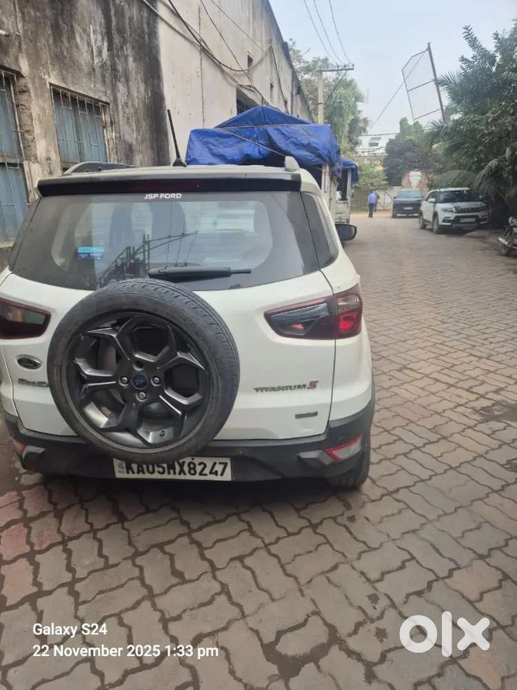 Ford Ecosports Top Model With Sunroof In Good Condition