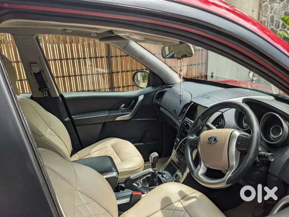 Mahindra Xuv500 2018 Diesel 109000 Km Driven