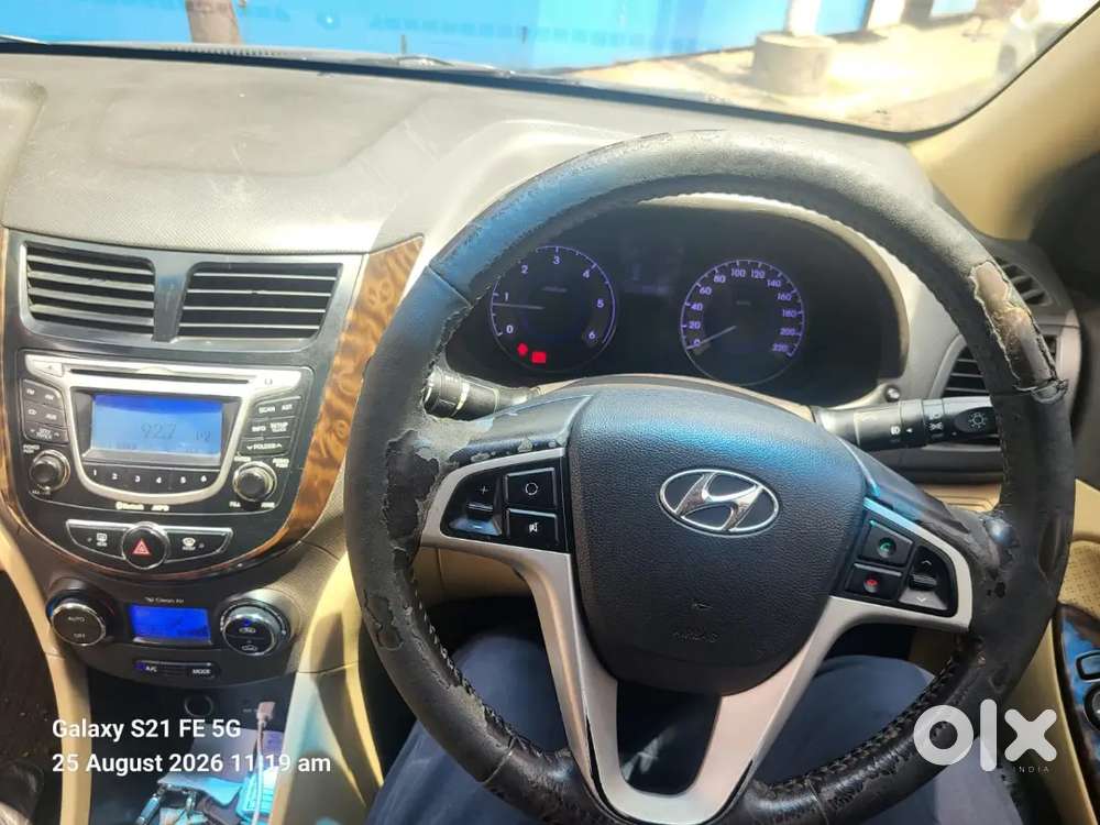 Hyundai Verna 2011 Diesel Manual