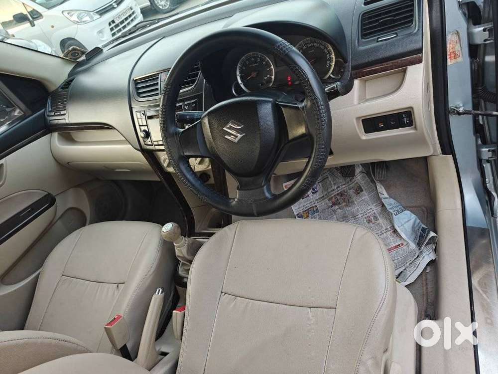 Maruti Suzuki Dzire 1.2 Vxi, 2013, Petrol