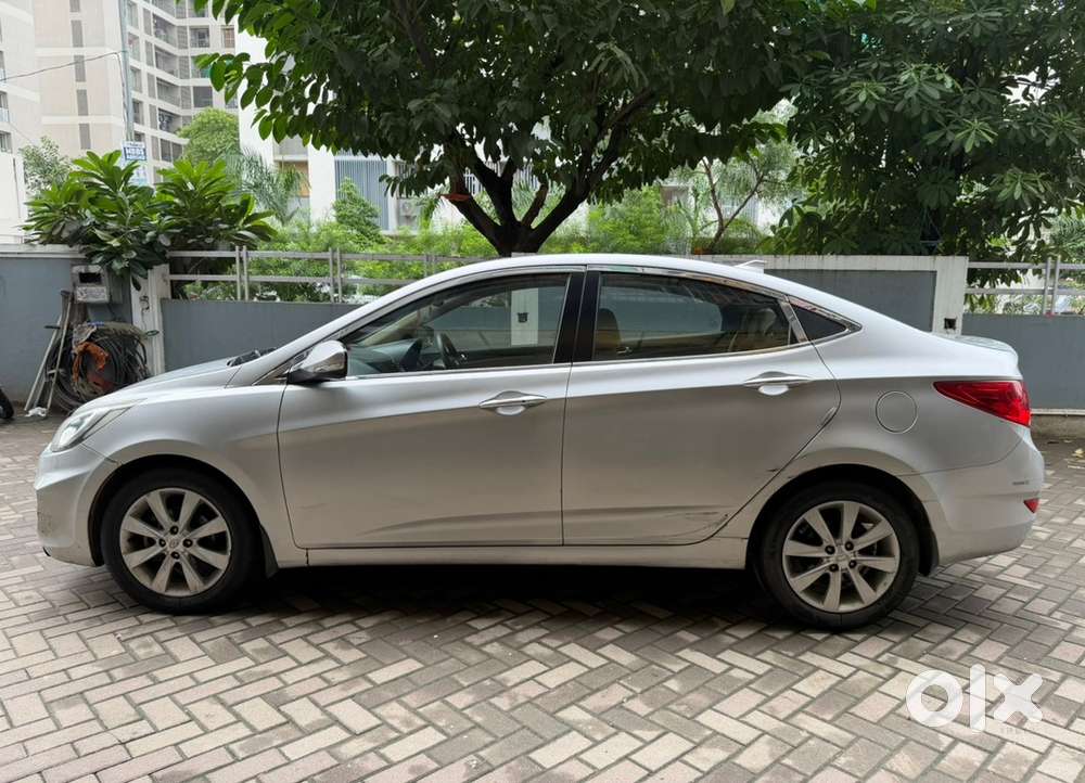 Hyundai Fluidic Verna 2013