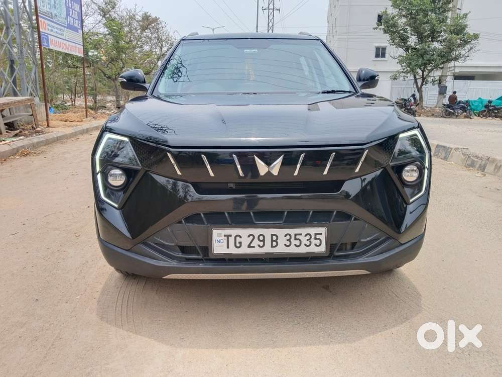 Mahindra Xuv 3xo Ax5 1.5 Diesel Autoshift Plus, 2025, Diesel