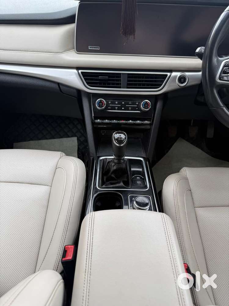 Mahindra Xuv700 2.2 Ax 7 Diesel Mt Str, 2022, Diesel