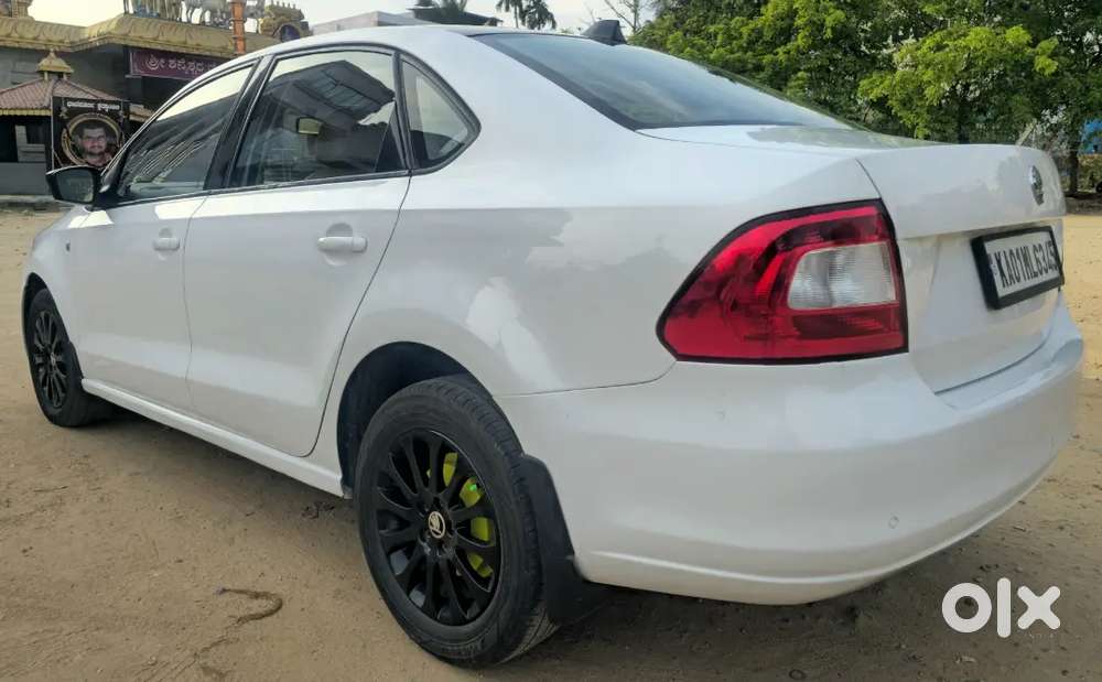 Skoda Rapid 1.5 Tdi 2014