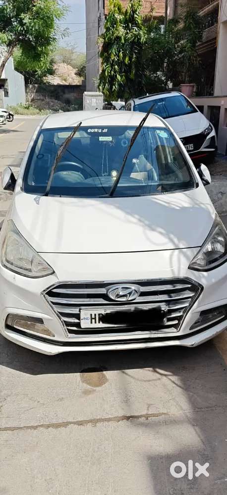 Hyundai Xcent 2017 Petrol 600000 Km Driven